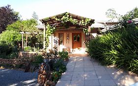 Country Lane Guesthouse